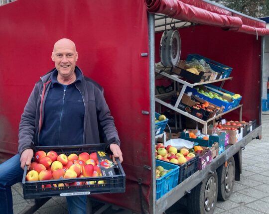 ‘Fruit leeft’…op pad met fruitboer Willem Bloemendal