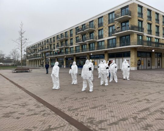 Snapshot: art performance