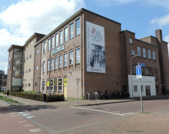 Naamsverandering oude ambachtsschool tot De Ambacht maakt cirkel rond