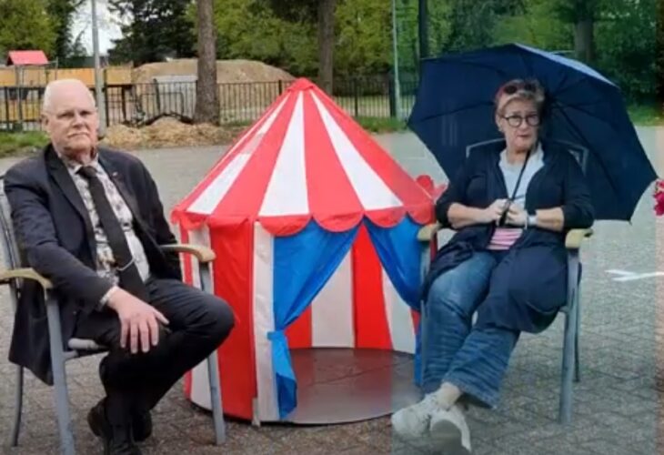 Still uit het filmpje Toon en Gon Still uit het filmpje Toon en Gon