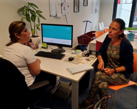 Stichting Moviera pakt huiselijk geweld aan, hoe werkt dat?