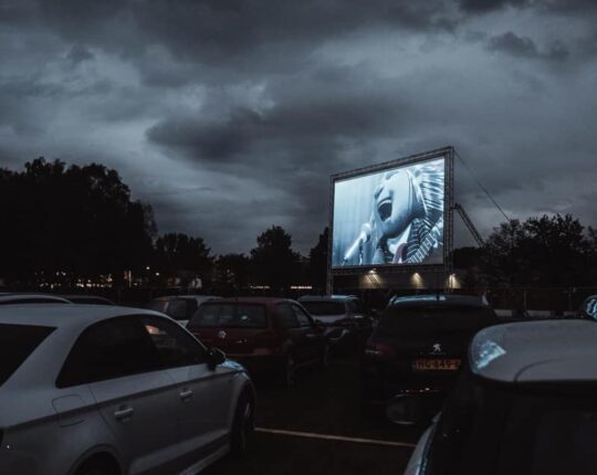 Dit weekend drive-in bioscoop op het Zwitselterrein