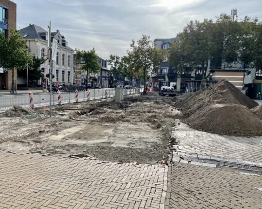 Een kijkje bij de werkzaamheden aan het Marktplein