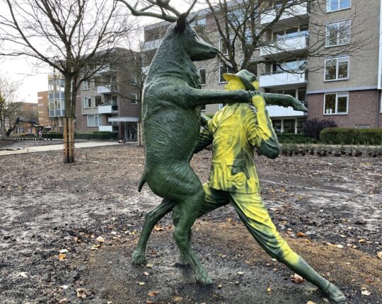 Hert en gele Jager in het Beekpark