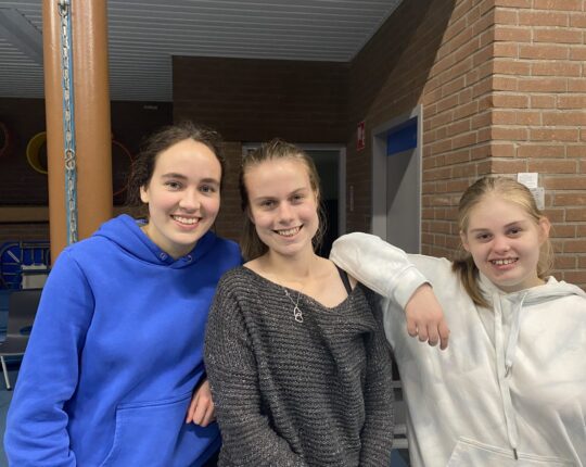 Sporten is net effe anders met Naomi, Linde en Sylke