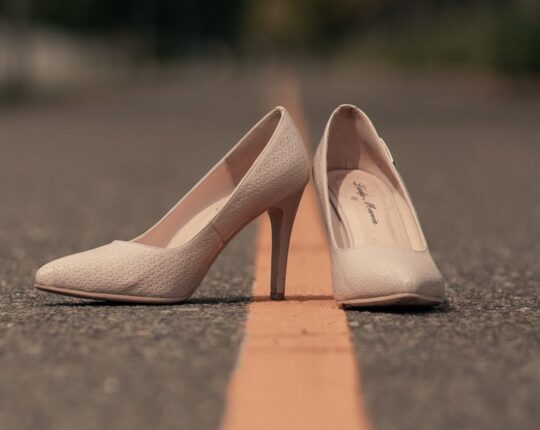 Rennen op hoge hakken: High Heels Night Run komt naar Apeldoorn