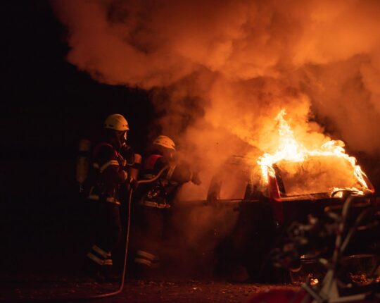 Apeldoorn Zuid, de dupe van autobranden?