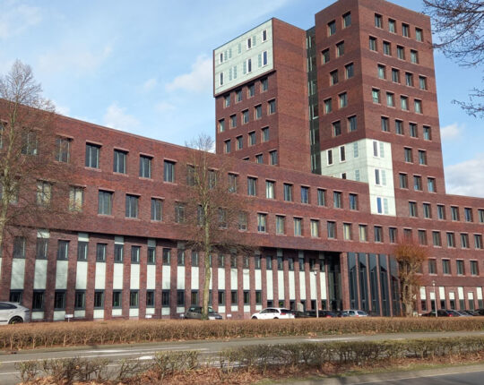 Apeldoorn wordt nieuwe thuisbasis van Centrum voor Veiligheid en Digitalisering