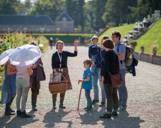 Paleis het Loo zoekt vrijwillige publieksbegeleiders