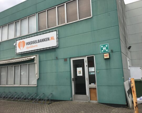 Leuke Spullen Markt bij Voedselbank Apeldoorn