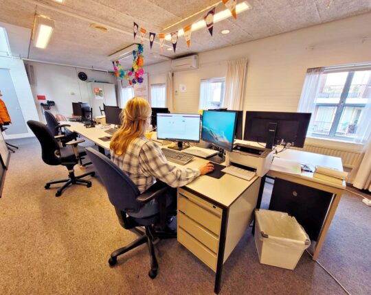 Stichting Leergeld zoekt een administratieve duizendpoot