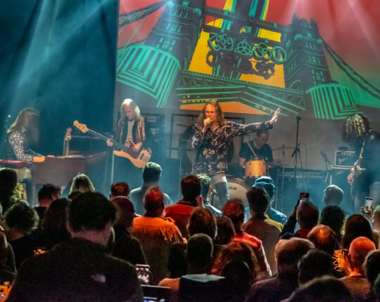 Ode aan Led Zeppelin door Physical Graffiti