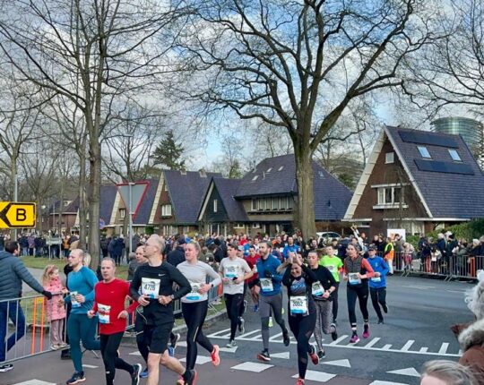 Een feestelijke 48ste editie van de Midwinter Marathon Apeldoorn