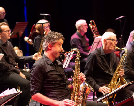 Apeldoornse Big Band tovert café De Babbel om tot jazzclub