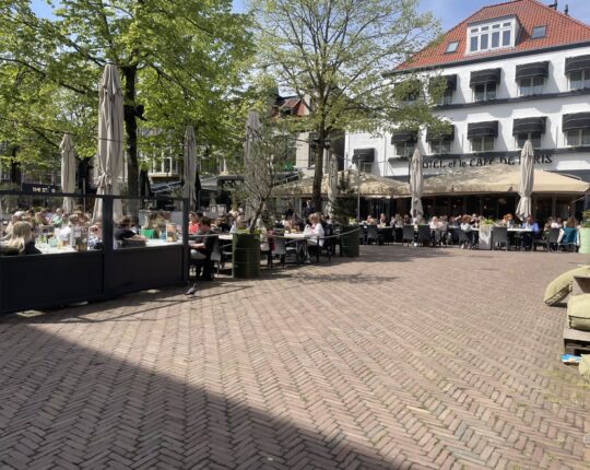 Apeldoorns centrum bruist op zondagen met Royal Sundays!