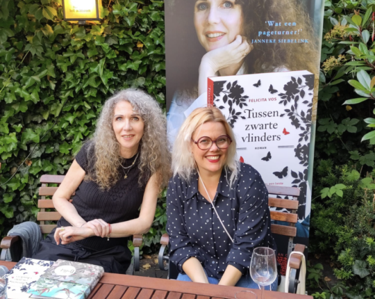 Literaire Avond in Apeldoorn: “Het contact met de lezers, dat is het belangrijkste”