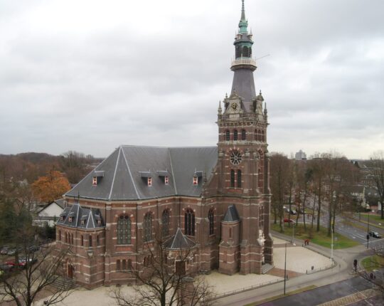 ‘Tijd voor Kleur’ opent in Grote Kerk