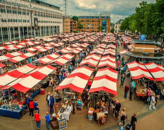 Antiekfestijn in hartje Apeldoorn