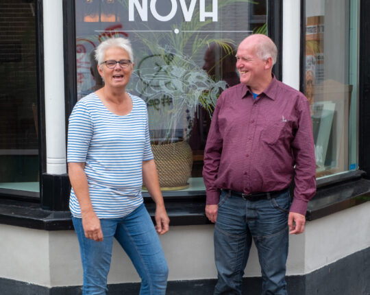 Monique Knippers en Jan Roelofsen exposeren in Art Café Nova