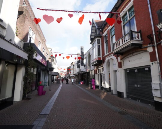 Opmerkelijk Apeldoorn: Liefde hangt in de lucht