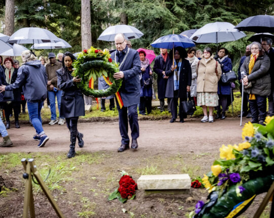 Herdenking Anton de Kom: dit zijn de sprekers op 24 april