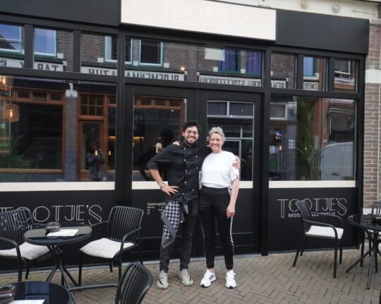 Nieuwe broodjeszaak ‘Tootjes’ geopend in Apeldoorn