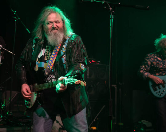 CCR All Stars Band speelt Gigant plat