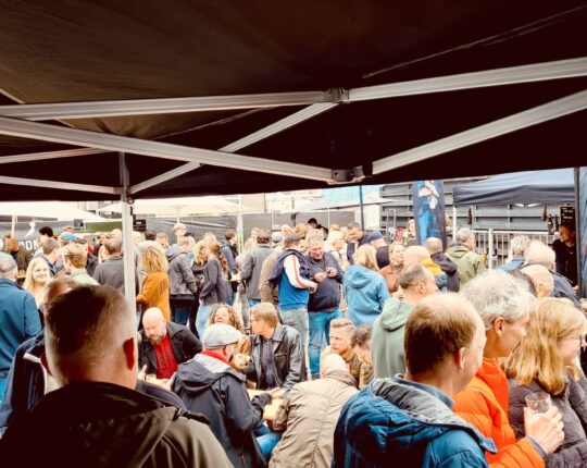 Proef de wereld van bier op TerrasHop Apeldoorn