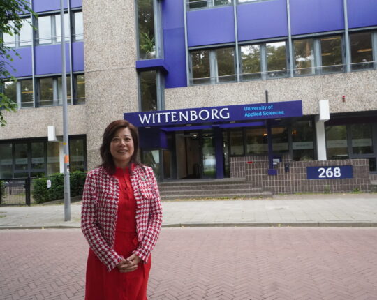 Expats in Apeldoorn: “Ik koos voor het land van de windmolens en tulpen”