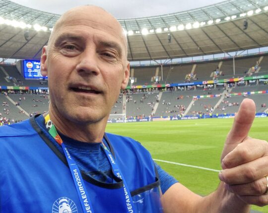 Apeldoornse Peter Lous fotografeert wereldsterren tijdens EK 2024