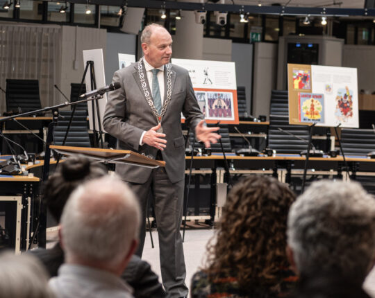 Programma Keti Koti eindigt in Apeldoornse stadhuis