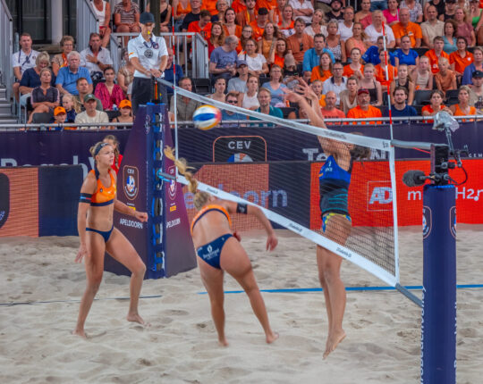 EK Beachvolleybal van start in Apeldoorn