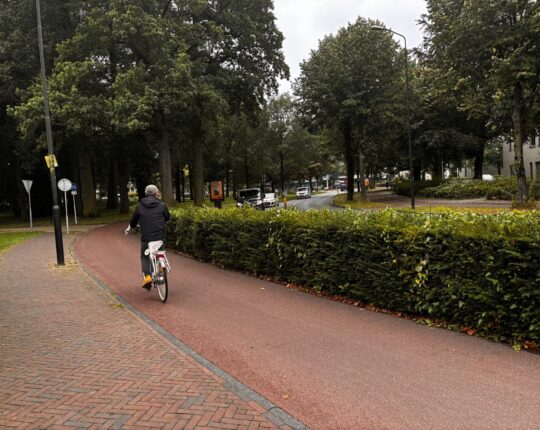 Apeldoorn krijgt een 6,8 van fietsers: rotondes scoren, fietspaden schieten tekort