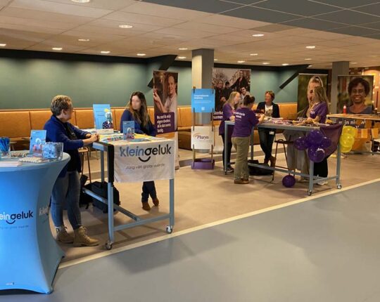 Kennismaken met werken in de zorg tijdens event Shop Your Job in Apeldoorn