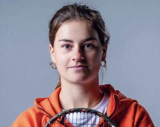 Apeldoorns tennistalent Rose Nijkamp tekent bij Oklahoma State Universiteit