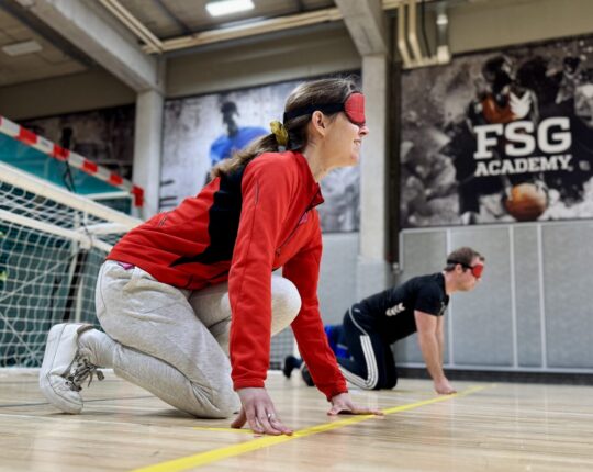 Multisportdag in Apeldoorn biedt sportkansen voor mensen met visuele beperking