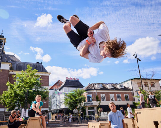 ‘Urban sports zijn méér dan beweging – het zijn levenslessen voor jongeren in Apeldoorn’