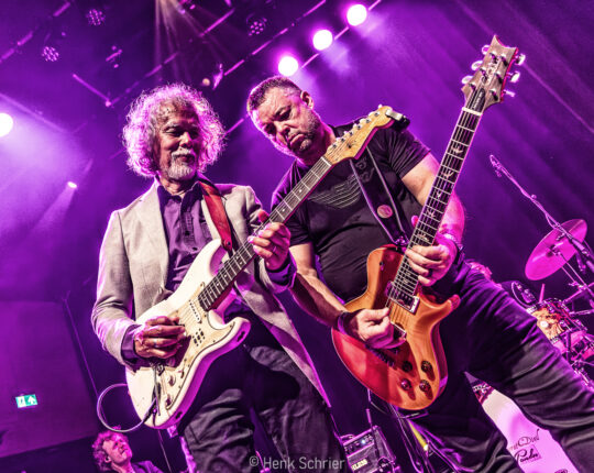 Erwin Java en Sean Webster in Gigant: “ Warmte “