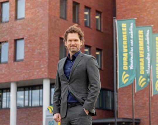 Debat over wonen moet politiek en markt dichter bij elkaar brengen