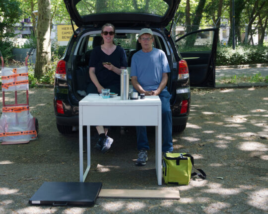 Kunstenaars Heidi Linck en Ronald de Ceuster zetten het Hertzbergerpand in het licht