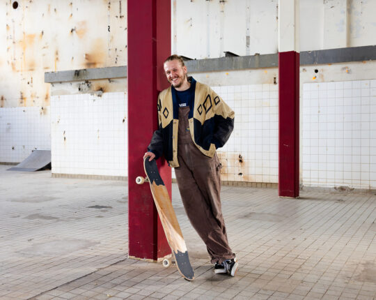 Tim Le Grand bouwt met longboarden aan een plek waar jongeren durven groeien
