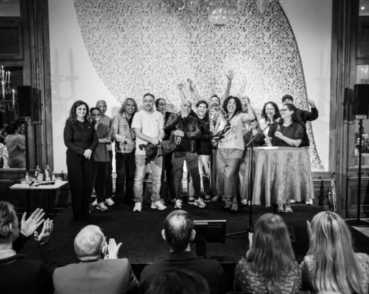 Marsha Regensburg wint prijs Diversiteit en Inclusie Apeldoorn 2026